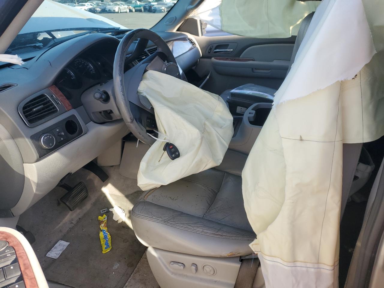 2007 Chevrolet Tahoe K1500 VIN: 1GNFK13047J106419 Lot: 82287495