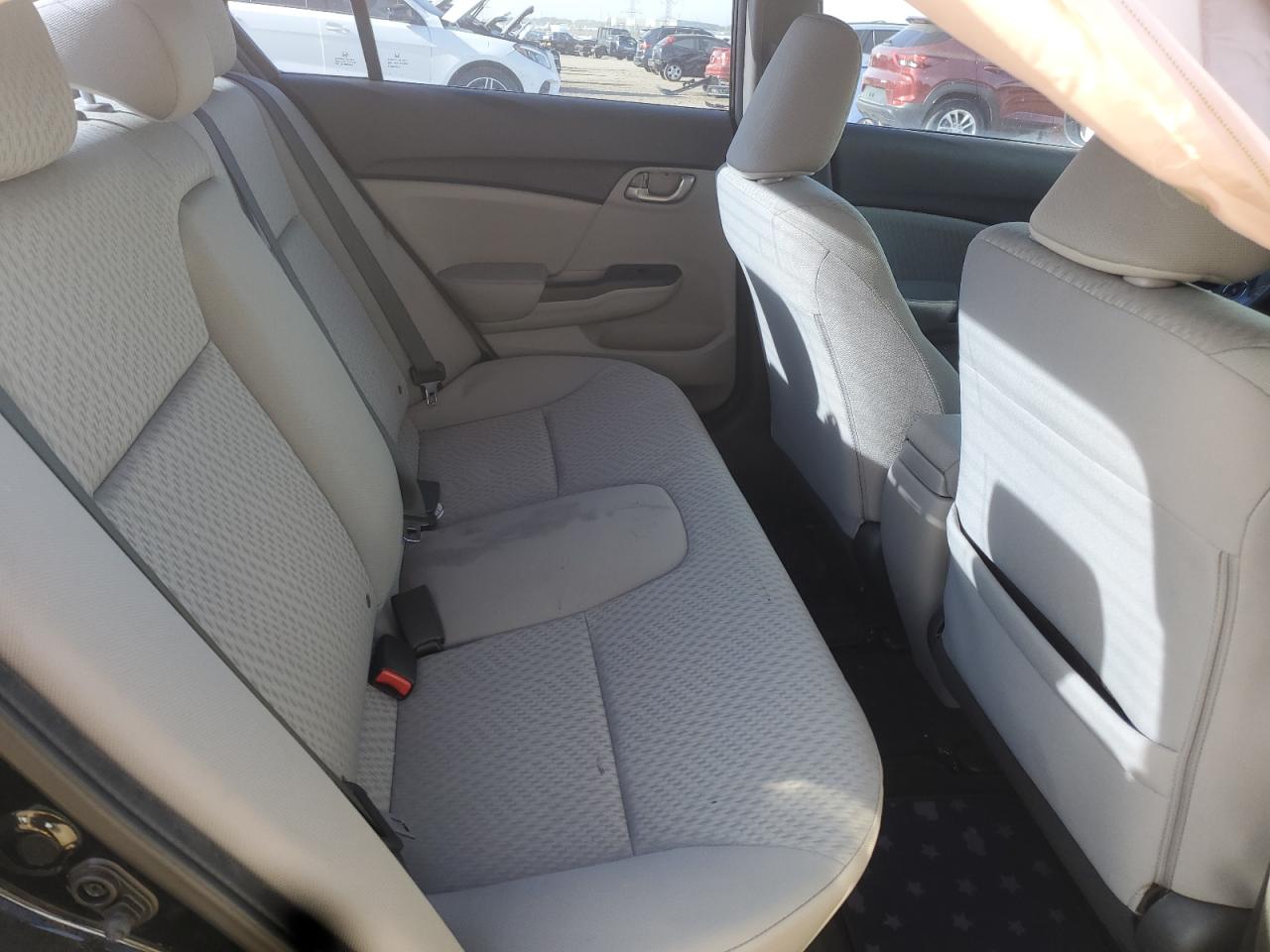 2014 Honda Civic Lx VIN: 19XFB2F52EE031980 Lot: 84795975