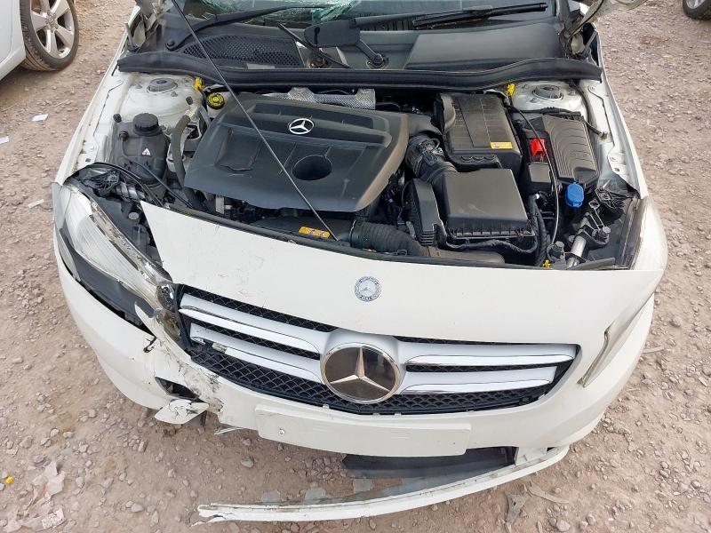2015 MERCEDES-BENZ A180 BLUE-CY SPORT CDI AU 