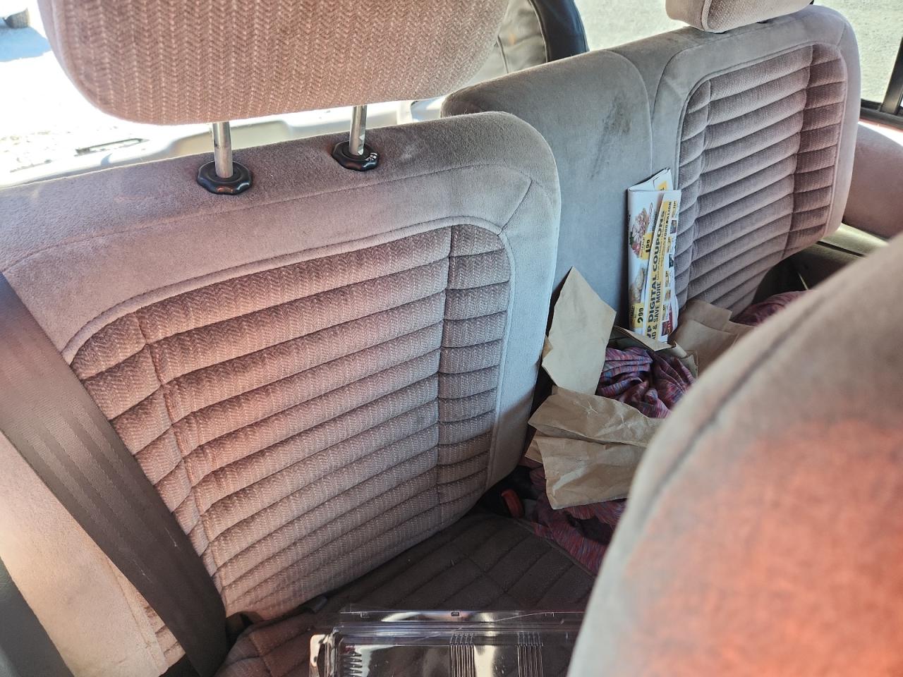 1995 Jeep Grand Cherokee Laredo VIN: 1J4GZ58Y3SC750824 Lot: 82653165