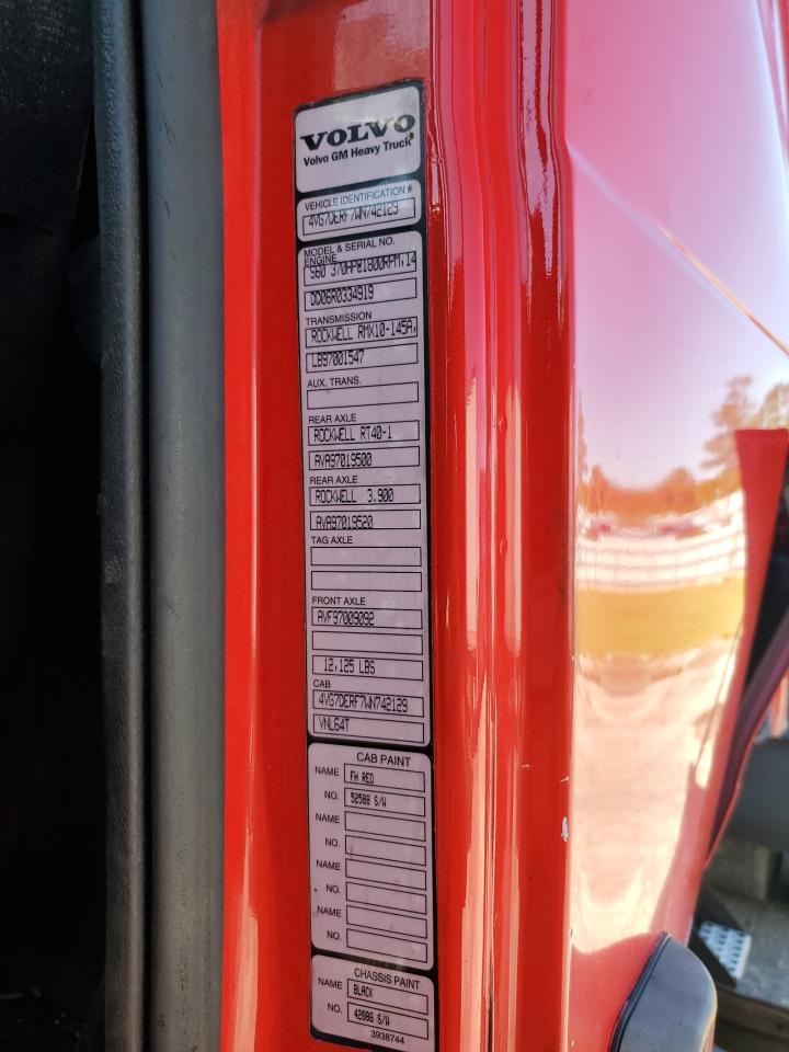 1998 Volvo Vn VIN: 4VG7DERF7WN742129 Lot: 85699675