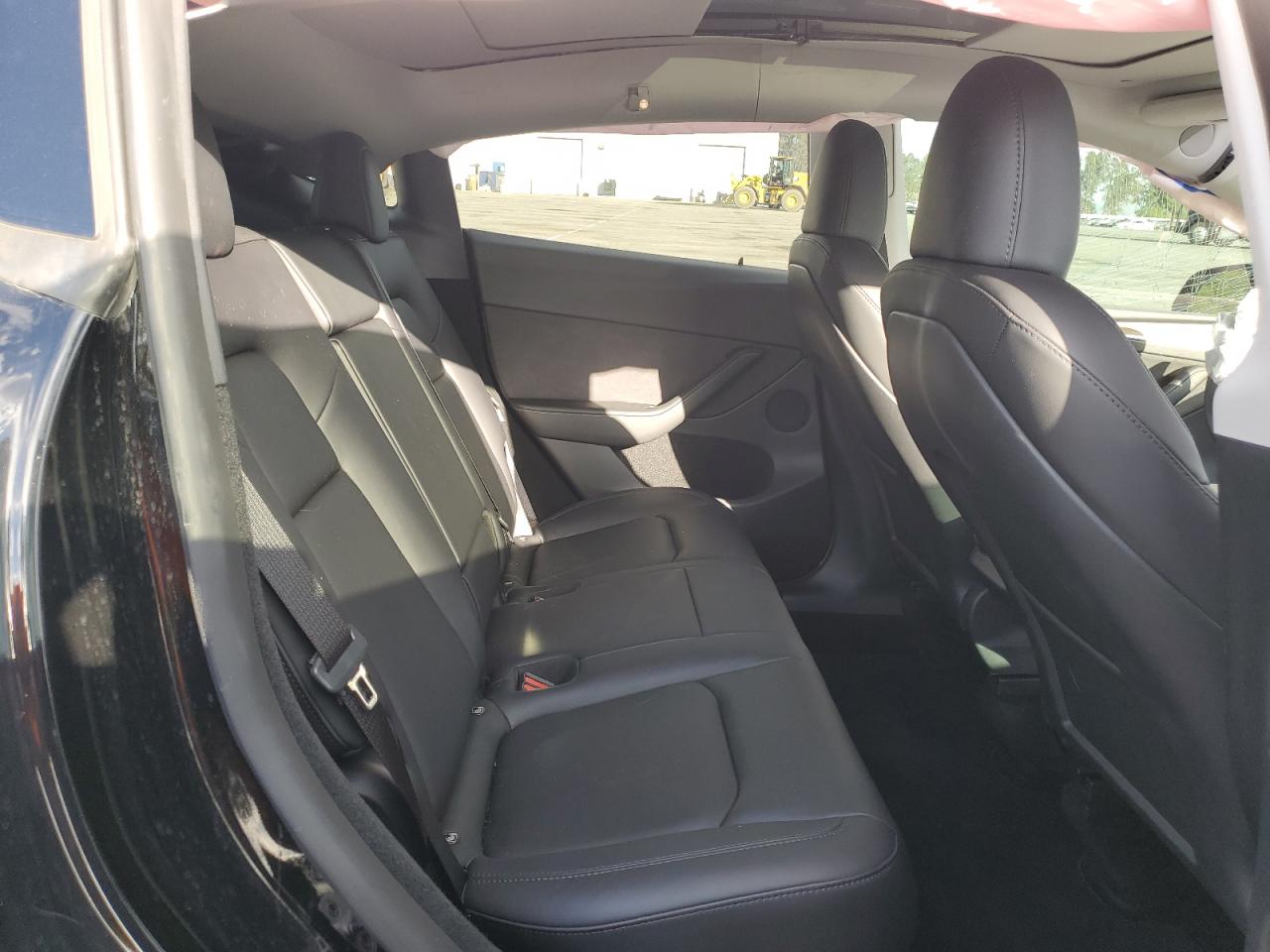 2023 Tesla Model Y VIN: 7SAYGDEE8PF801641 Lot: 82570625