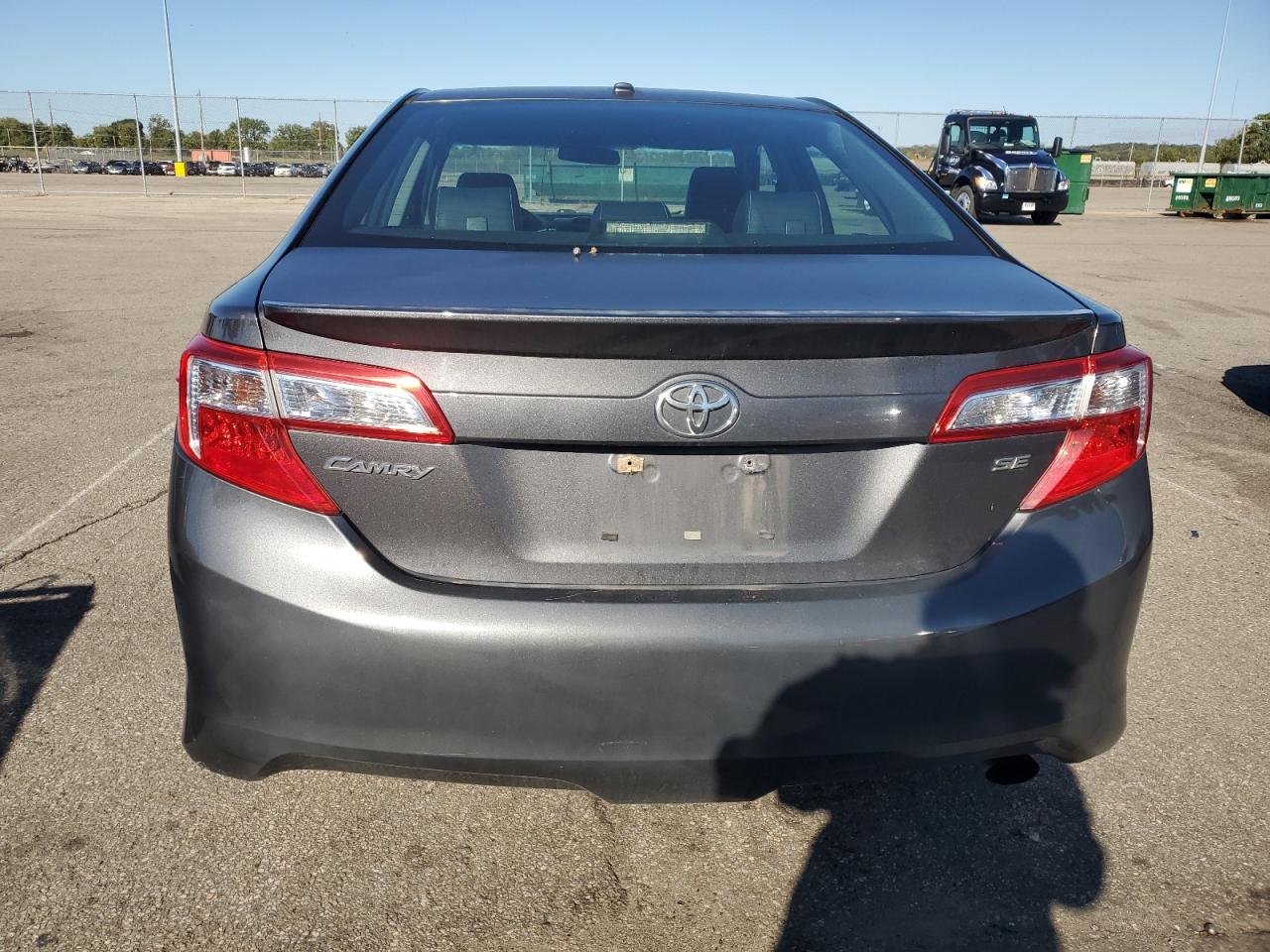 2012 Toyota Camry Base VIN: 4T1BF1FK6CU069371 Lot: 82281425