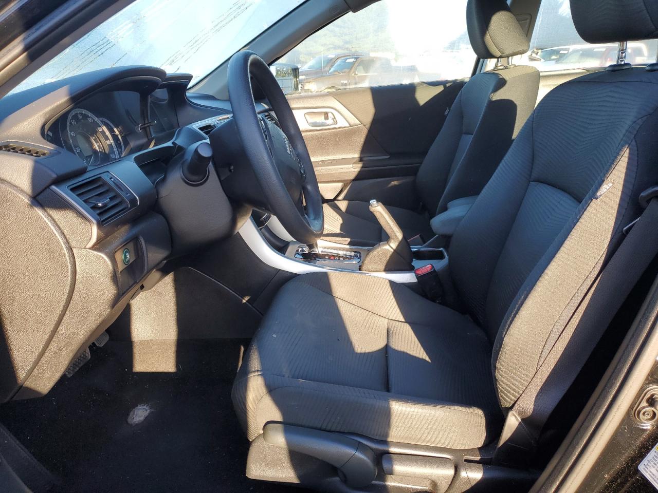 2015 Honda Accord Lx VIN: 1HGCR2F34FA040909 Lot: 82184925