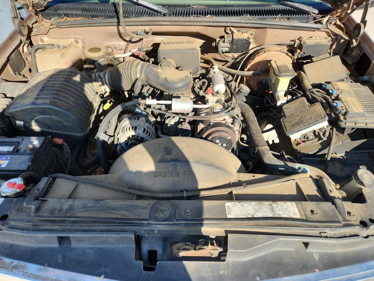 1997 Chevrolet Gmt-400 K1500 VIN: 2GCEK19R8V1244918 Lot: 84737415