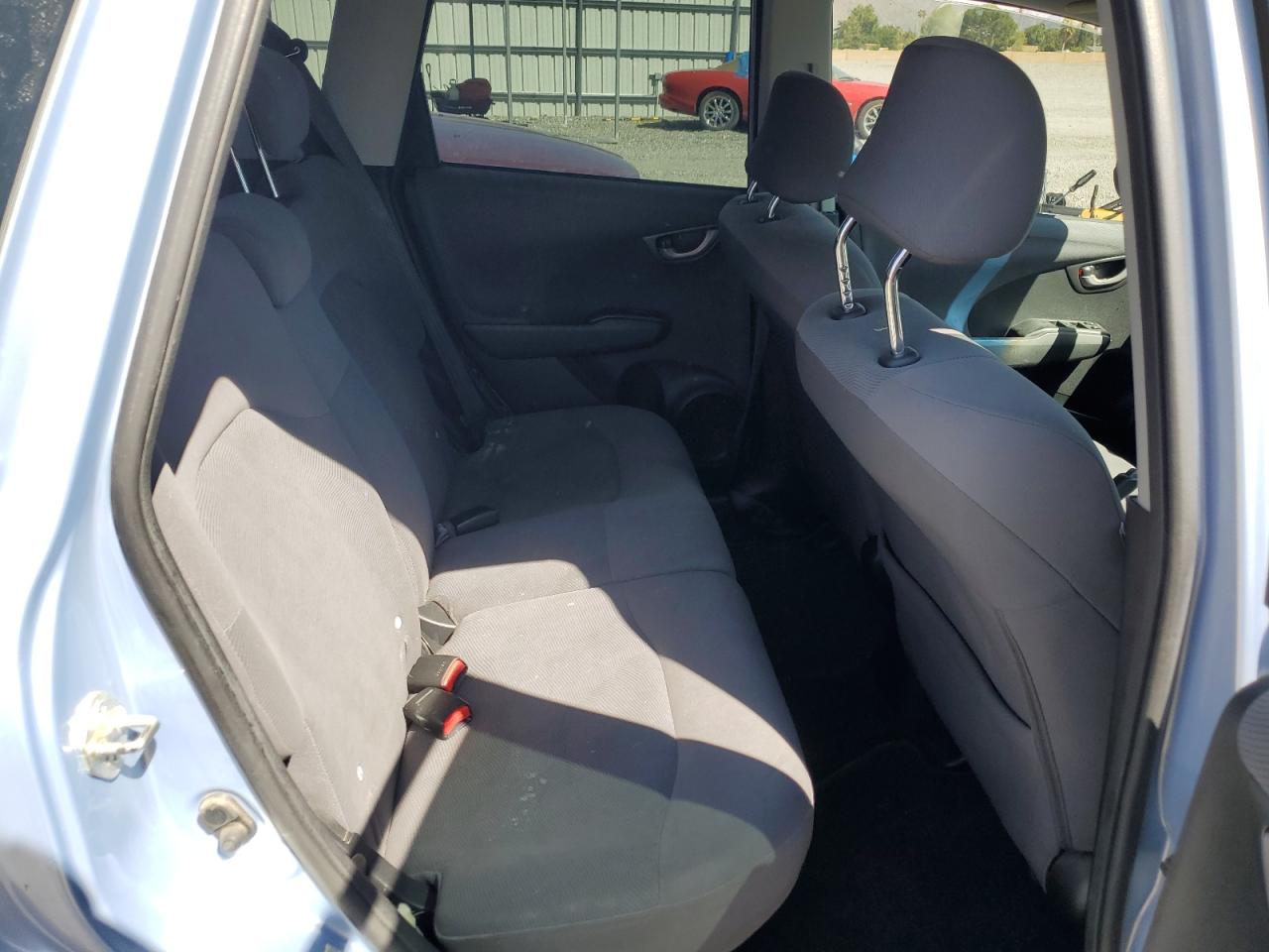 2010 Honda Fit VIN: JHMGE8H22AC033455 Lot: 81974655