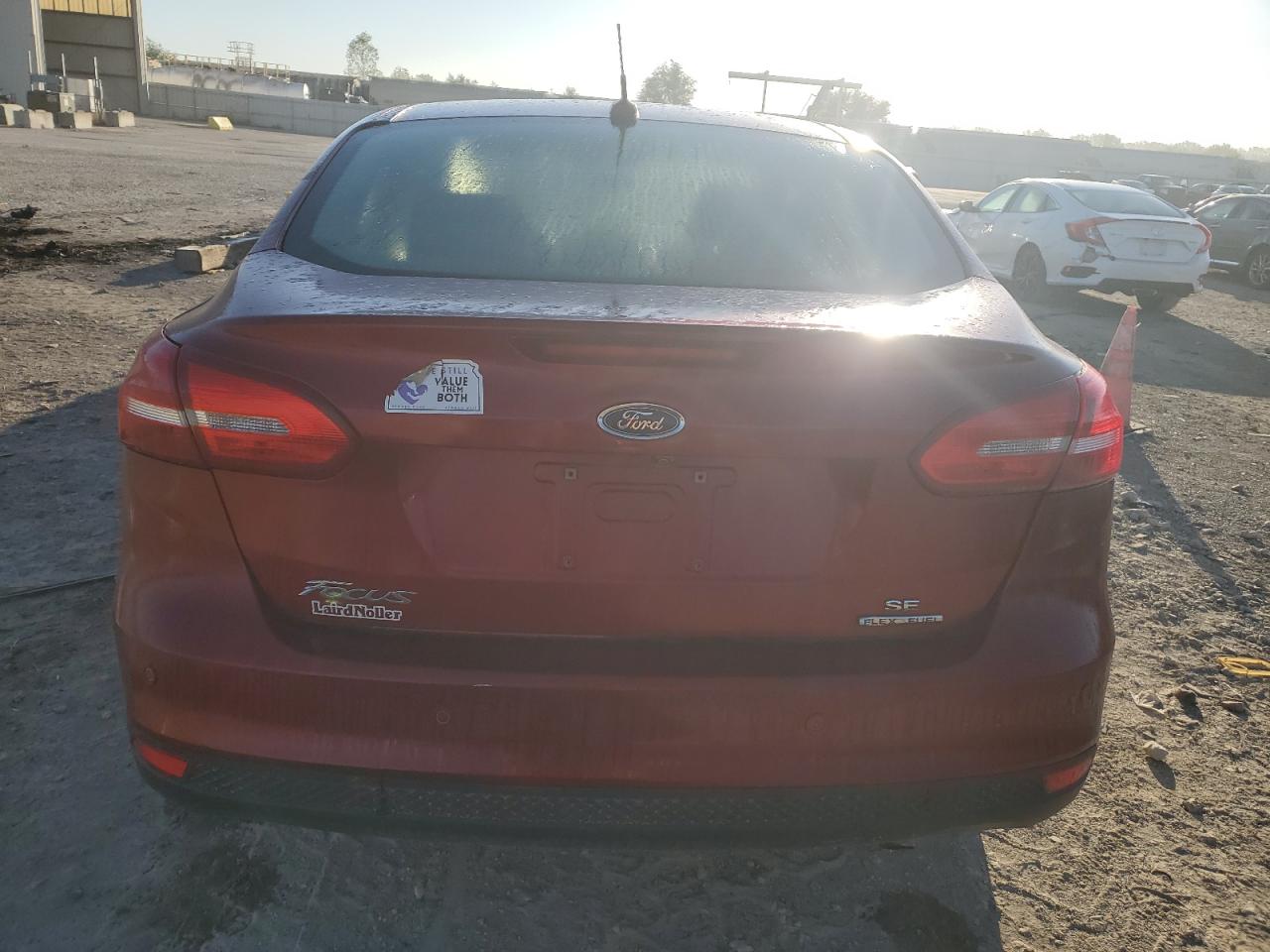 2016 Ford Focus Se VIN: 1FADP3F27GL391492 Lot: 82267495