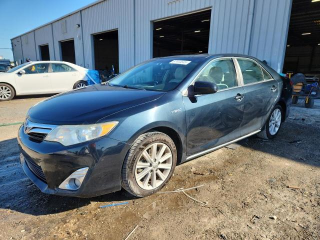 2014 Toyota Camry Hybrid