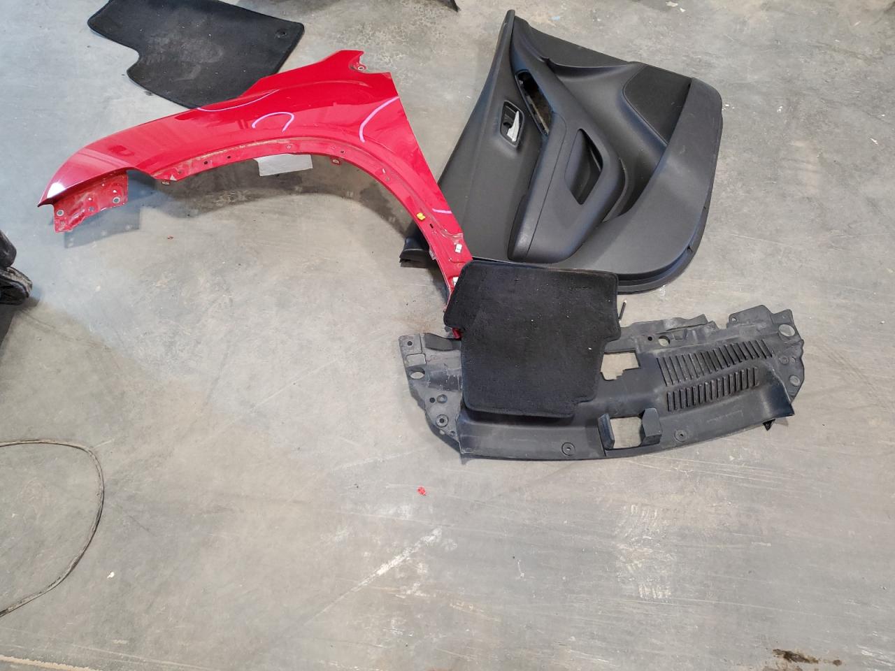 2015 Chevrolet Trax 1Lt VIN: KL7CJRSB8FB233647 Lot: 82001235