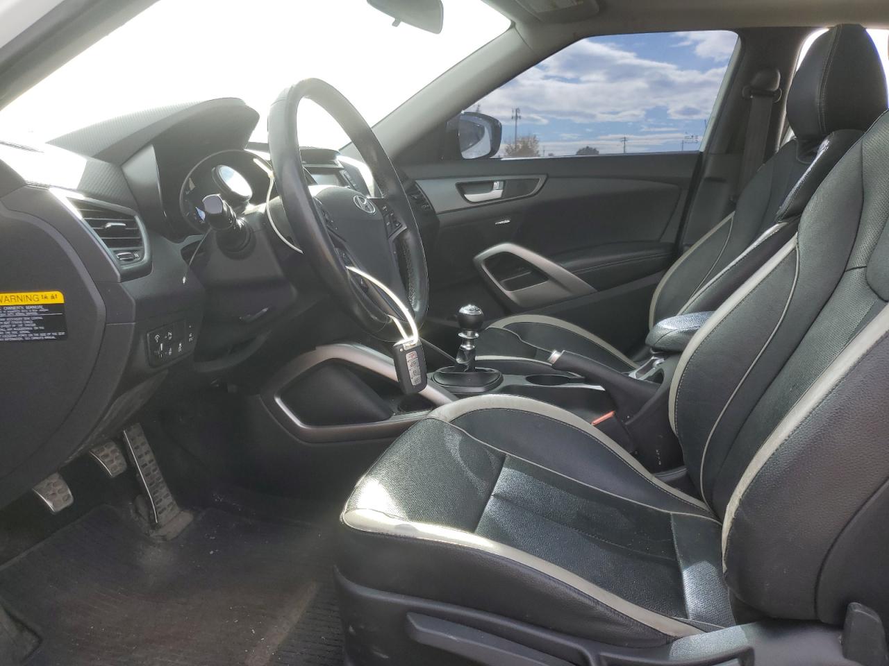 2015 Hyundai Veloster Turbo VIN: KMHTC6AE4FU242546 Lot: 85597295