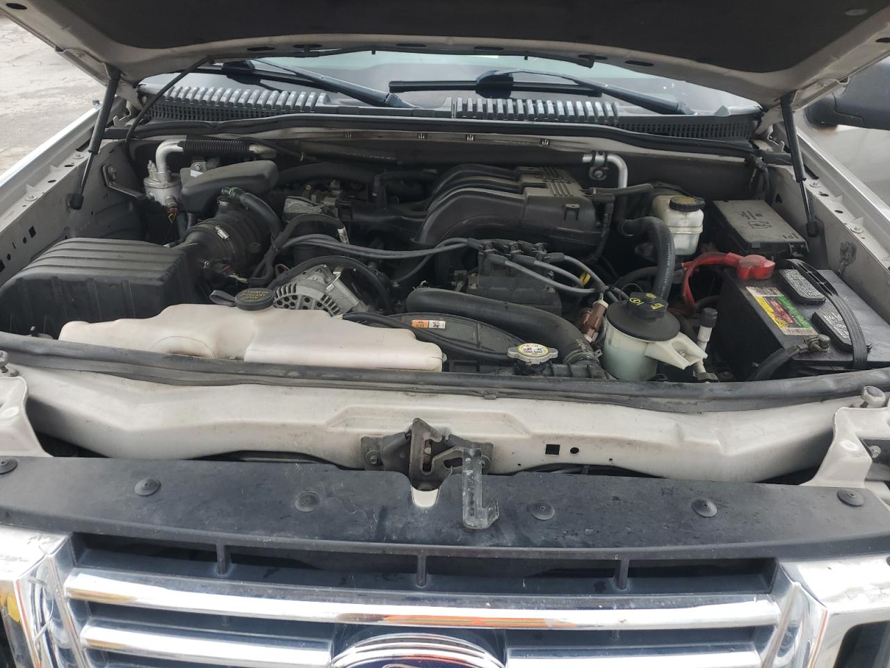 2008 Ford Explorer Sport Trac Xlt VIN: 1FMEU31E18UA56003 Lot: 90710815