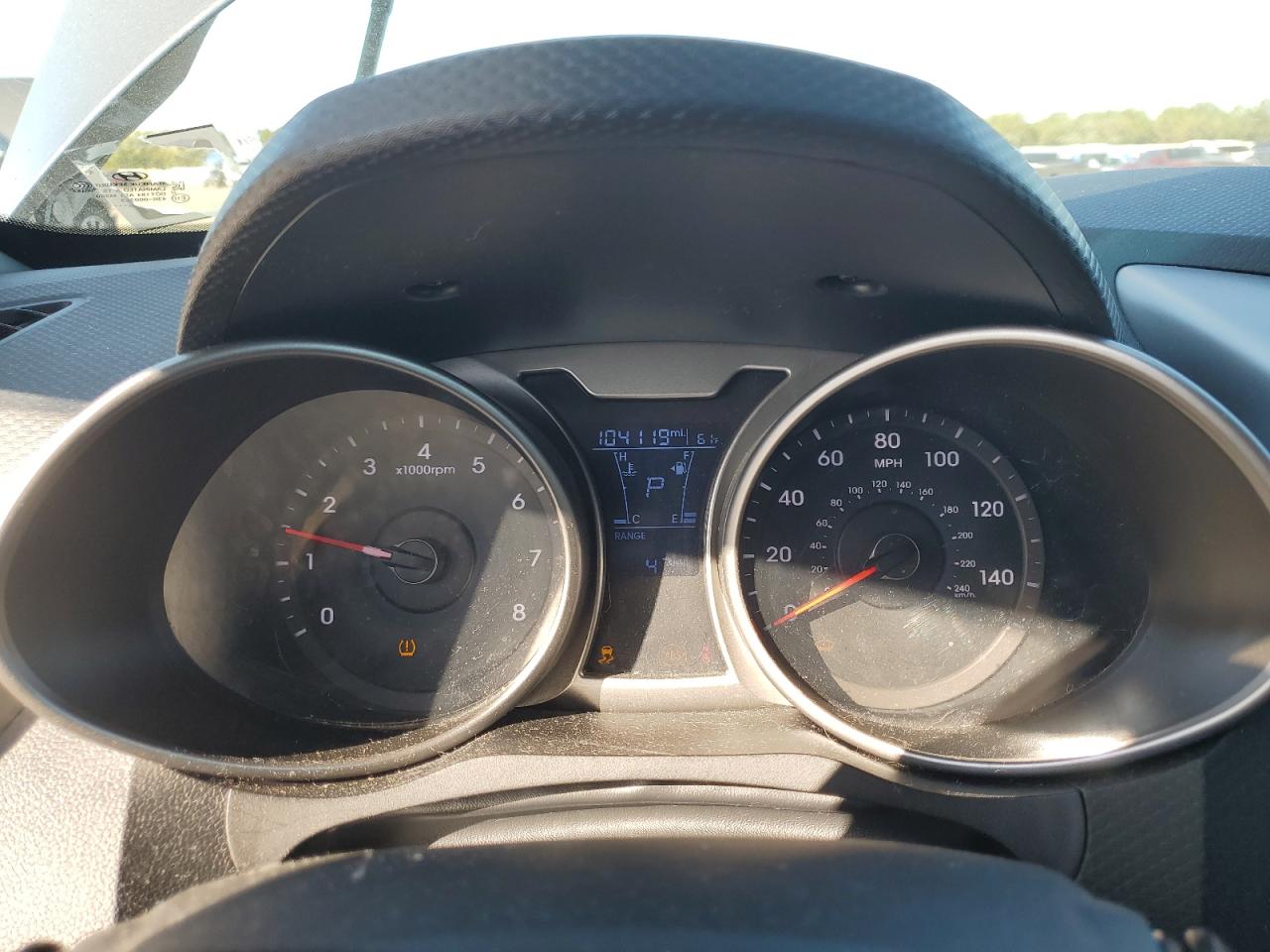 2017 Hyundai Veloster VIN: KMHTC6AD3HU310152 Lot: 71625935