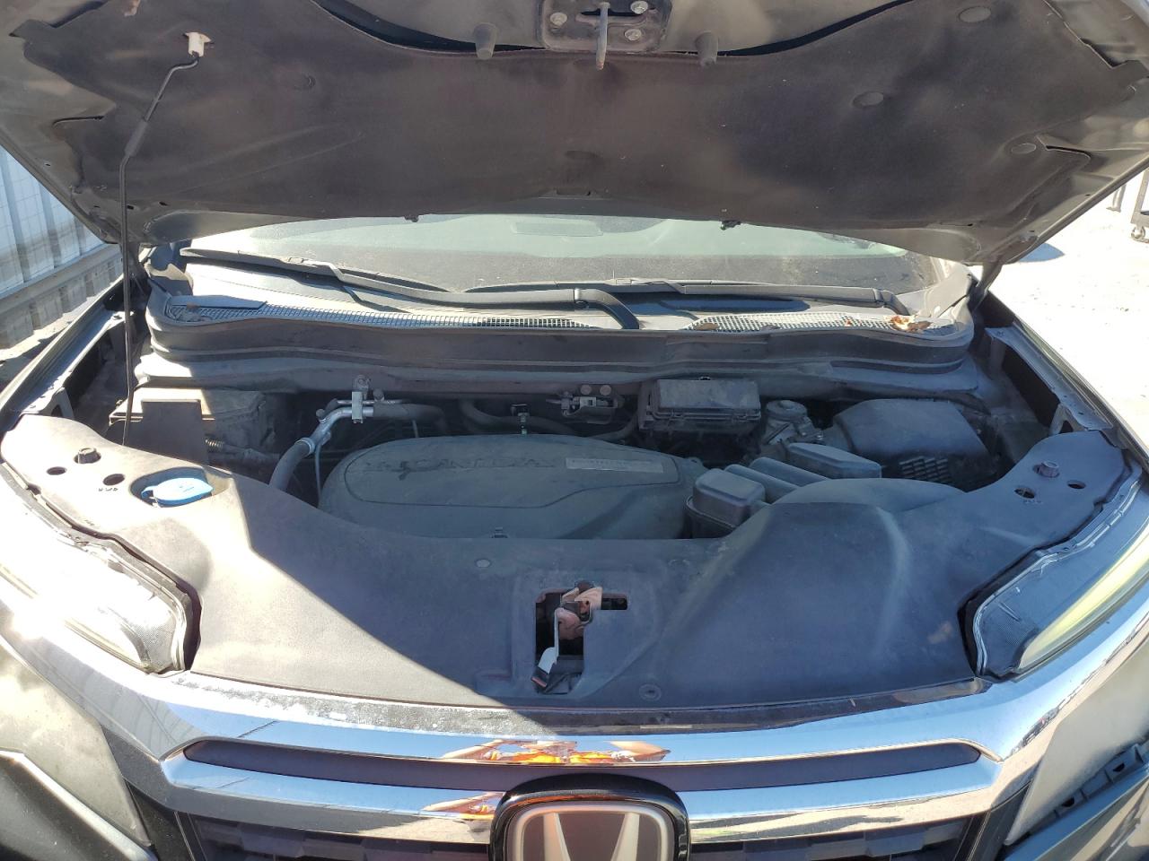 2017 Honda Ridgeline Rtl VIN: 5FPYK3F77HB003078 Lot: 82630185