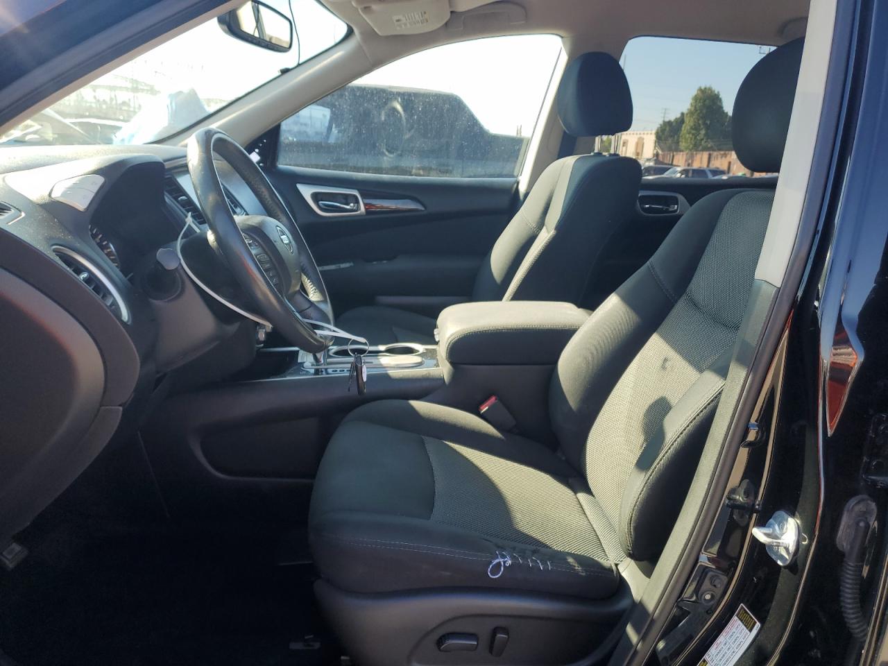 2017 Nissan Pathfinder S VIN: 5N1DR2MN0HC662031 Lot: 90640735