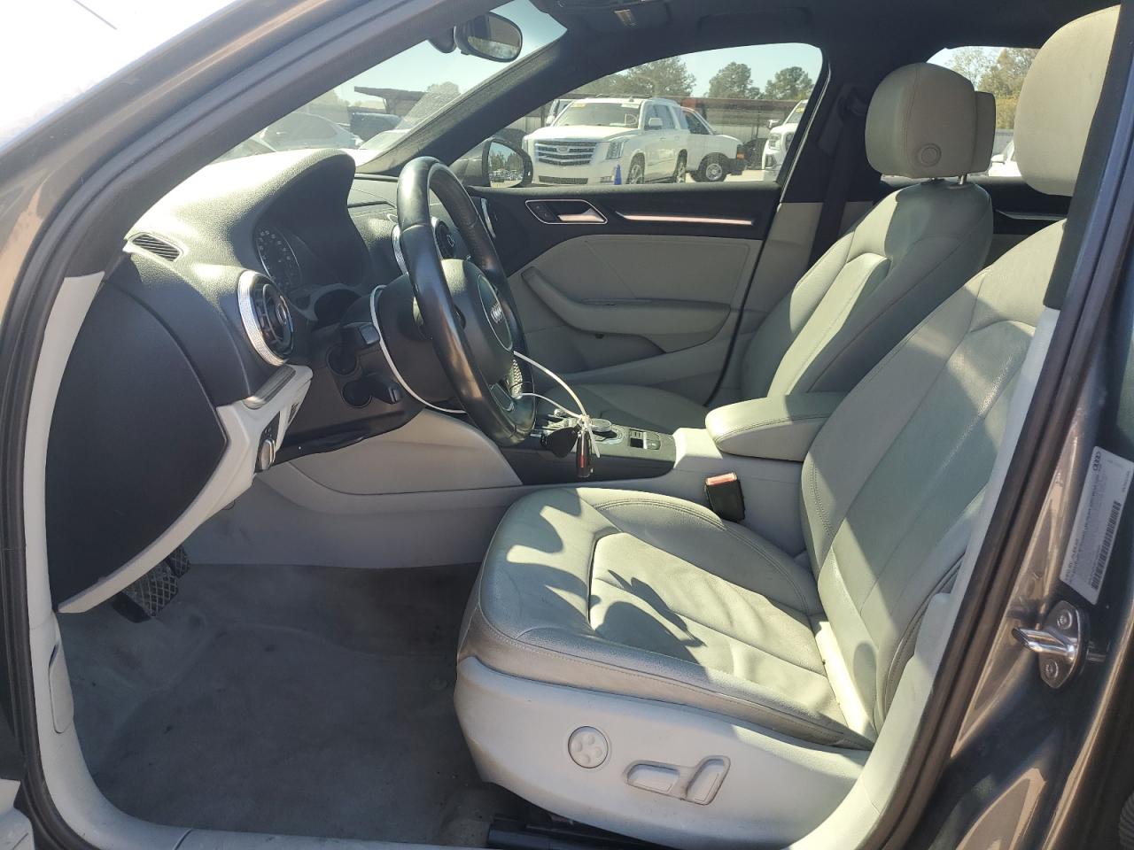 2015 Audi A3 Premium Plus VIN: WAUEFGFF8F1060567 Lot: 86185975