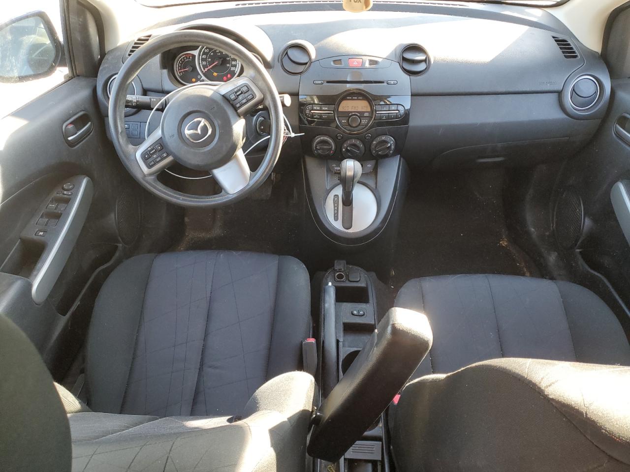 car-image car-image