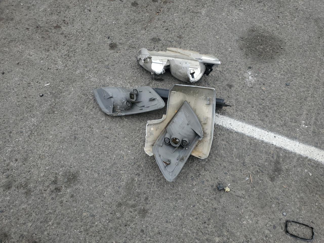 2000 Toyota Camry Ce VIN: JT2BG22K0Y0463369 Lot: 84940715