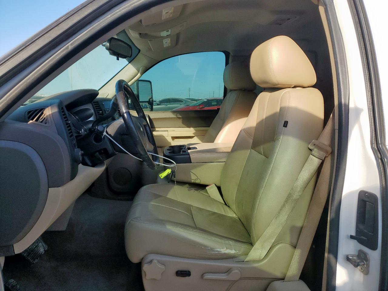 2013 Chevrolet Silverado C1500 Lt VIN: 1GCRCSE09DZ410820 Lot: 86287705