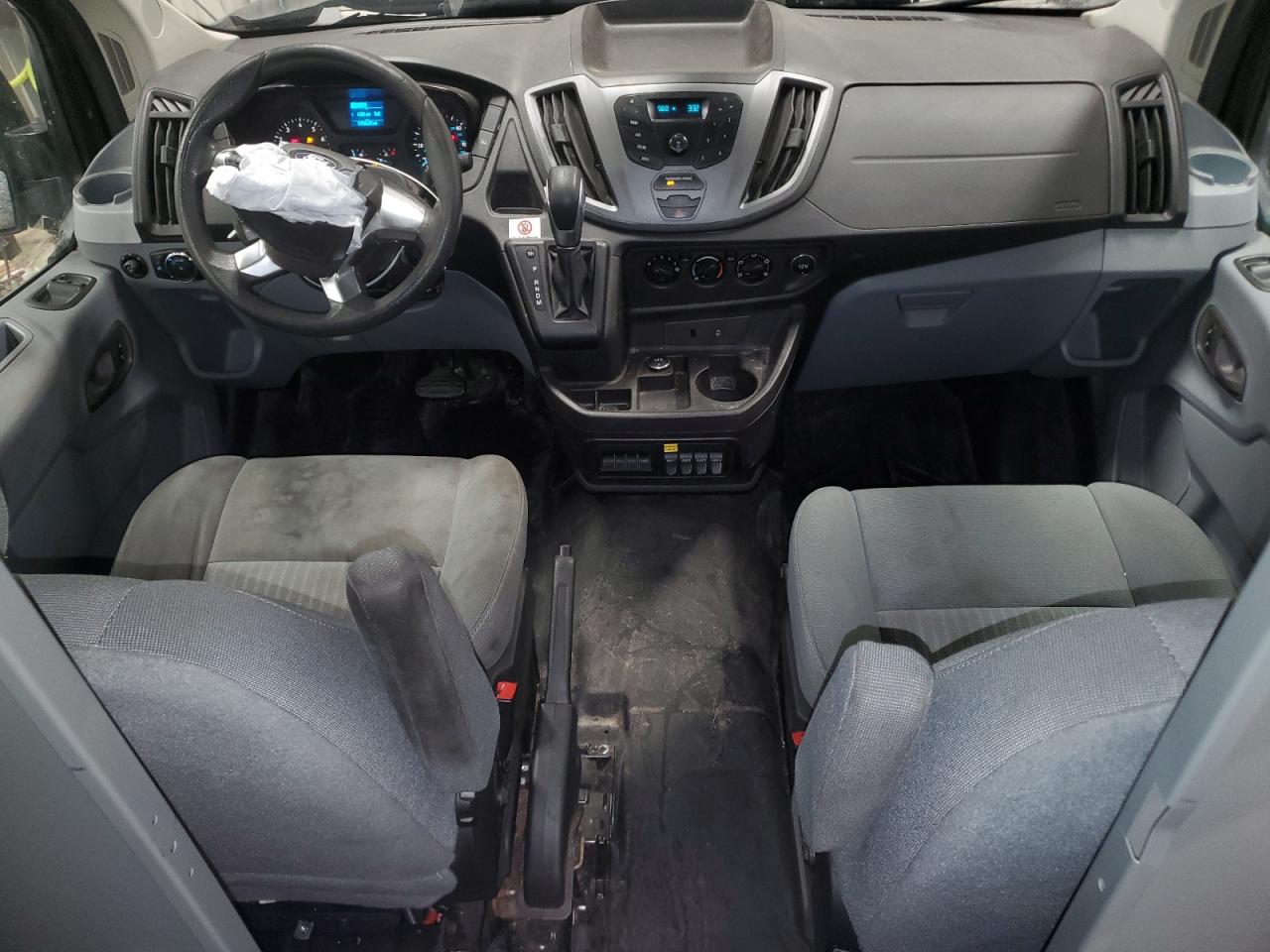 2015 Ford Transit T-250 VIN: 1FTYR2CM9FKB28317 Lot: 84755435