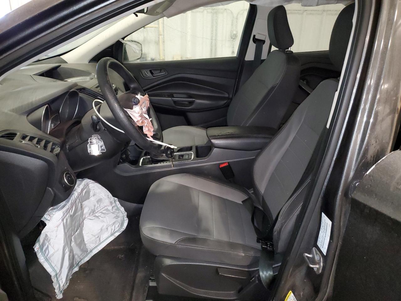 2018 Ford Escape S VIN: 1FMCU0F78JUA33551 Lot: 91027275