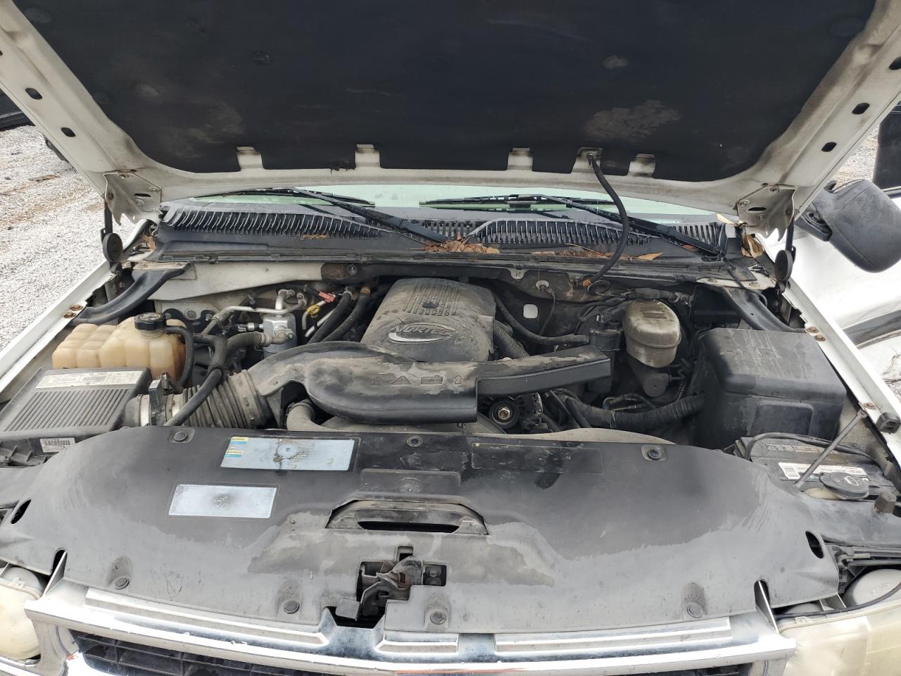 2003 Chevrolet Tahoe C1500 VIN: 1GNEC13V73R130634 Lot: 85278575