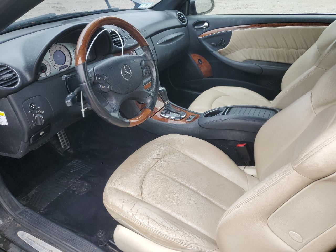 2009 Mercedes-Benz Clk 350 VIN: WDBTK56F69T104860 Lot: 82186245