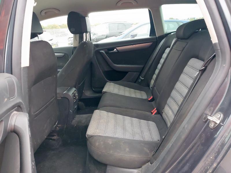 2011 VOLKSWAGEN PASSAT SPORT BLUEMOTN TEC 