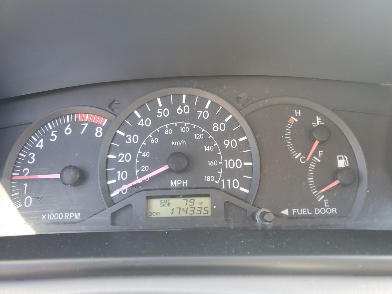 2004 Toyota Corolla Ce VIN: 2T1BR32E64C280172 Lot: 84940005