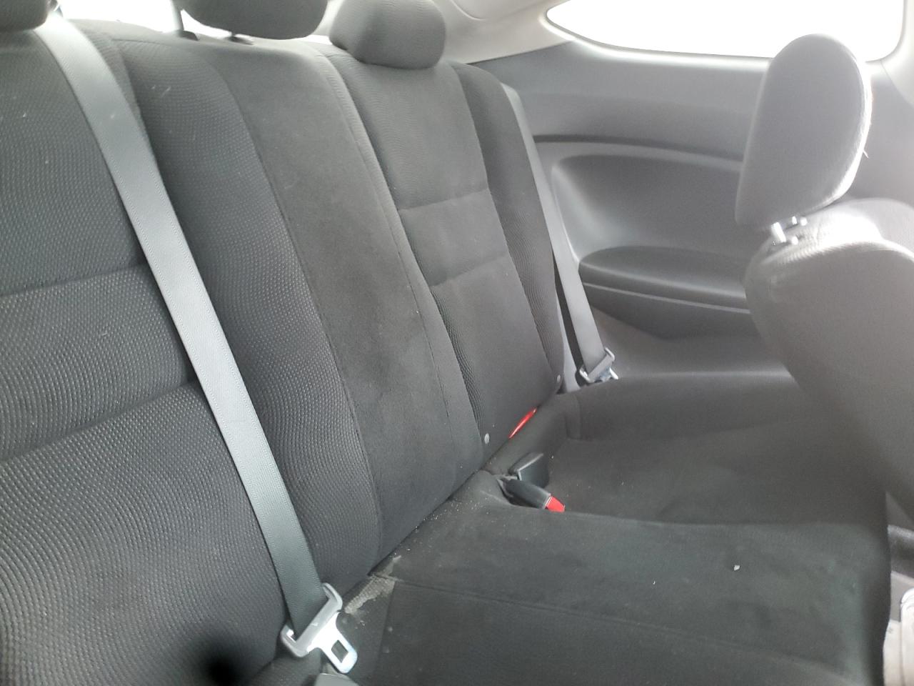 2010 Honda Accord Ex VIN: 1HGCS1B71AA018415 Lot: 86312055
