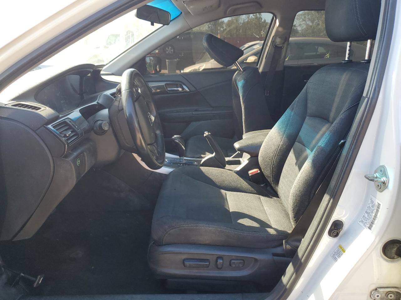 2015 Honda Accord Sport VIN: 1HGCR2F53FA193038 Lot: 85845355