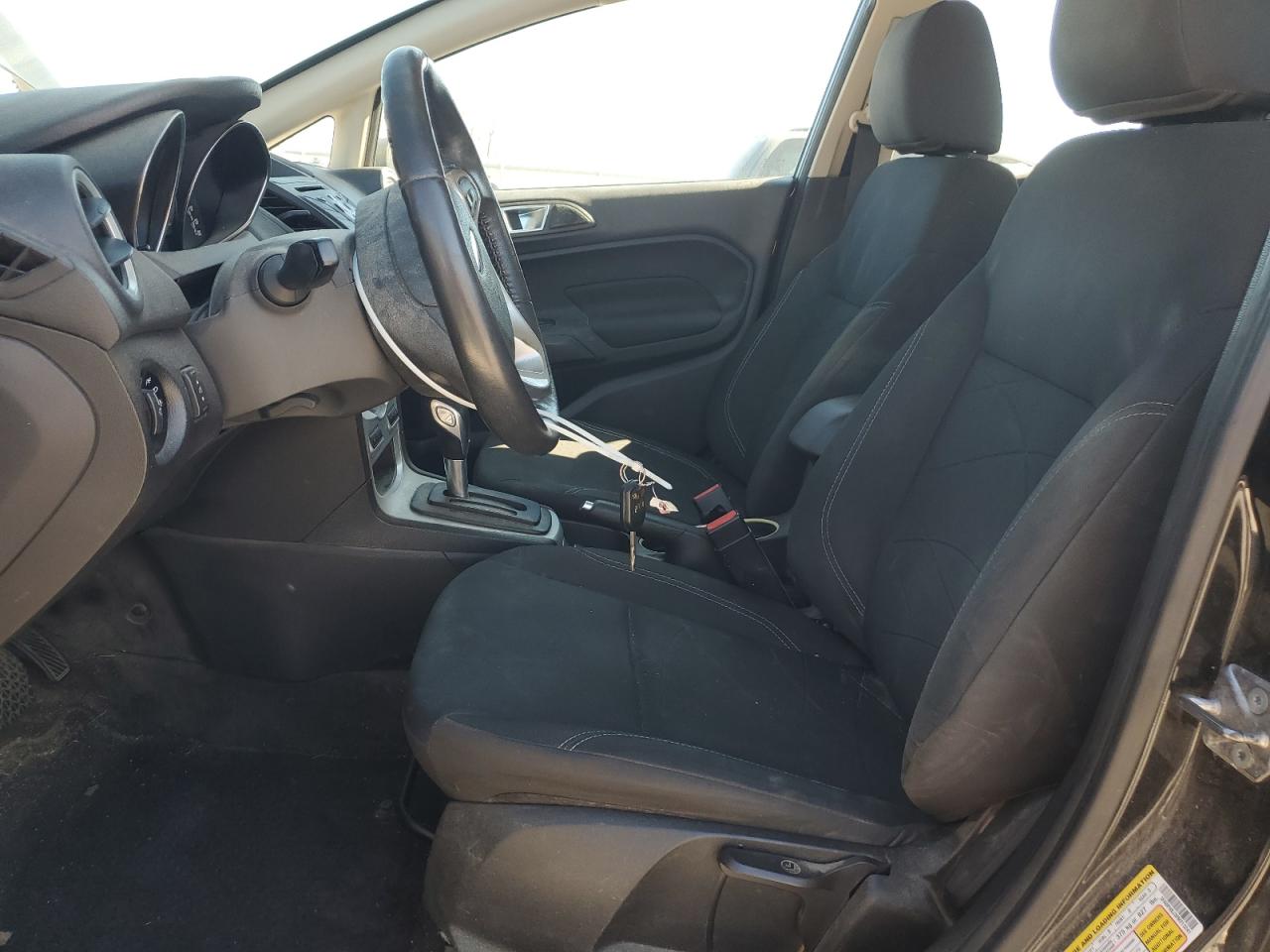 2015 Ford Fiesta Se VIN: 3FADP4BJ3FM213241 Lot: 82271435