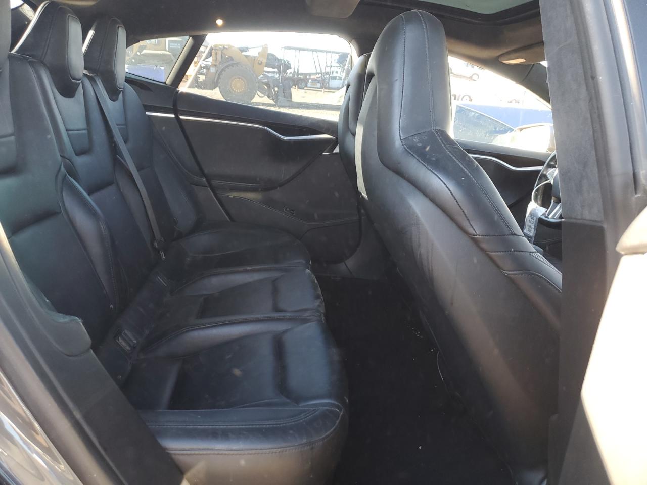 2014 Tesla Model S VIN: 5YJSA1H25EFP63755 Lot: 84574065