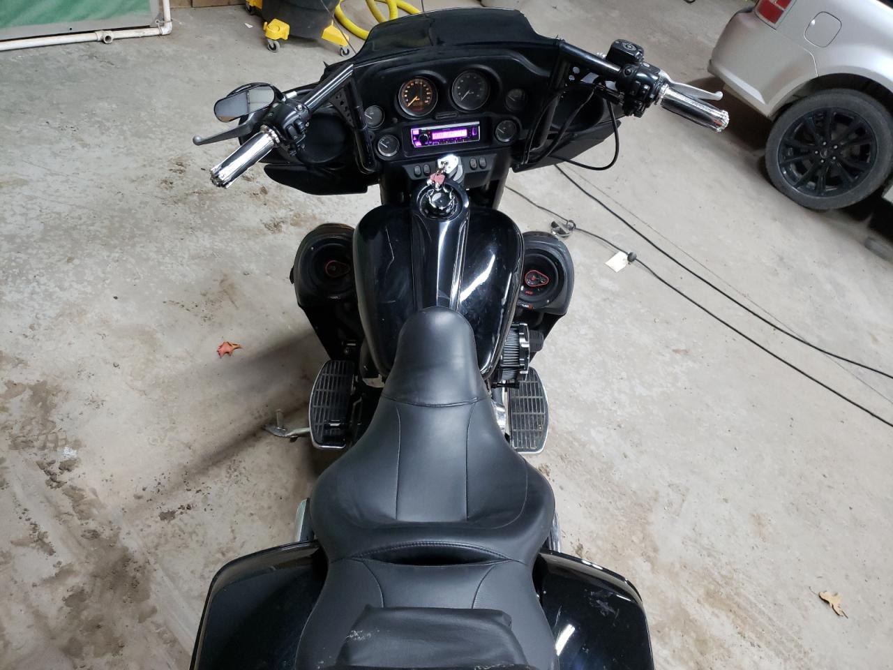2002 Harley-Davidson Flhtcui VIN: 1HD1FCW142Y632152 Lot: 86078775