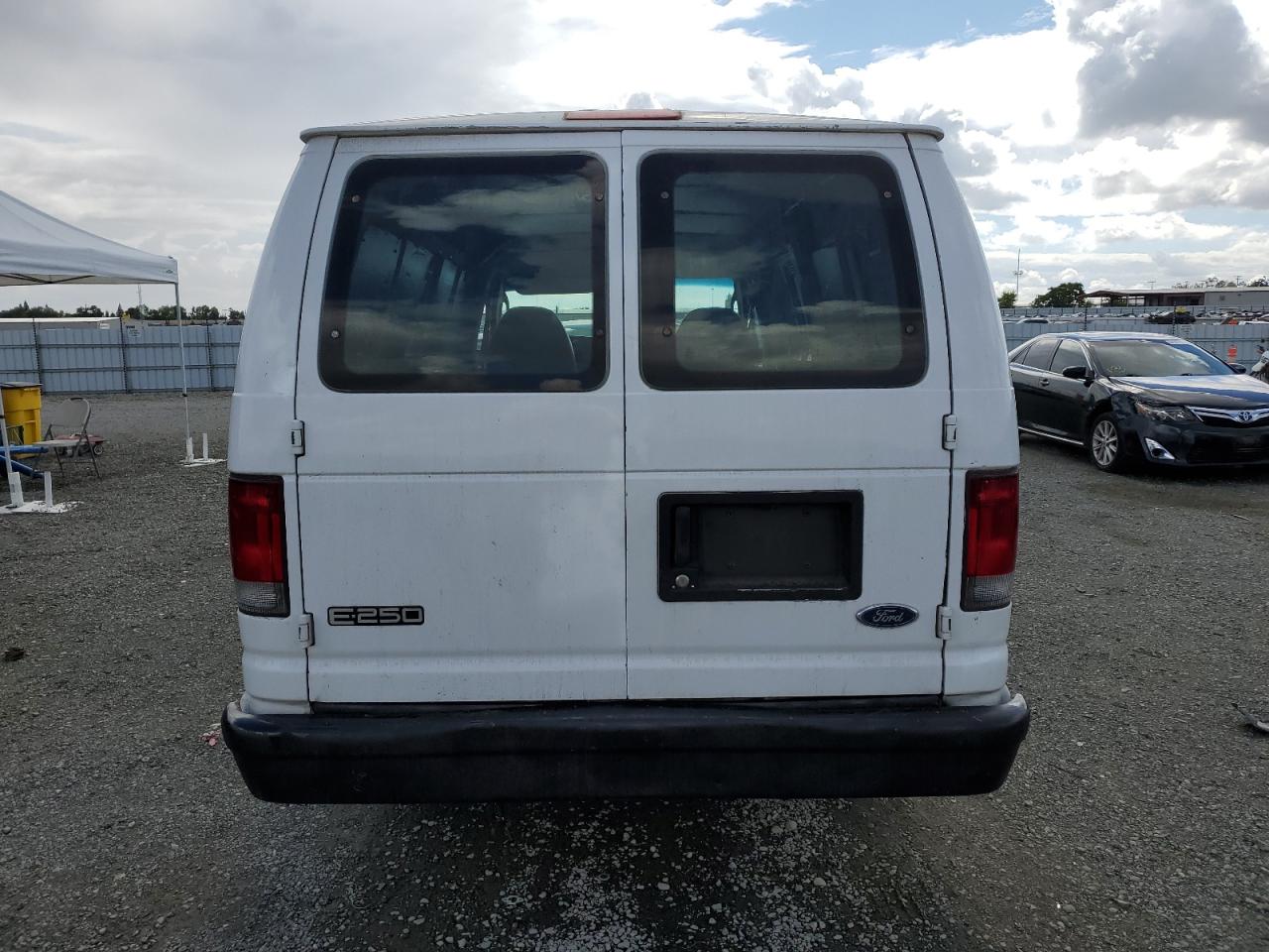 2003 Ford Econoline E250 Van VIN: 1FTNS24W43HB42674 Lot: 84937655