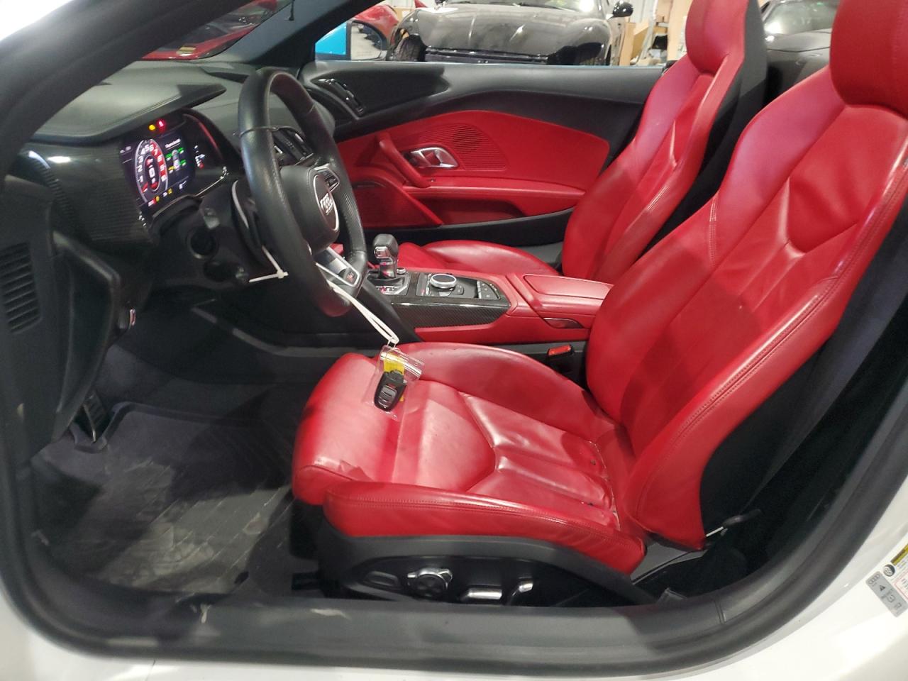 2018 Audi R8 Spyder VIN: WUAVACFX3J7900217 Lot: 89865345