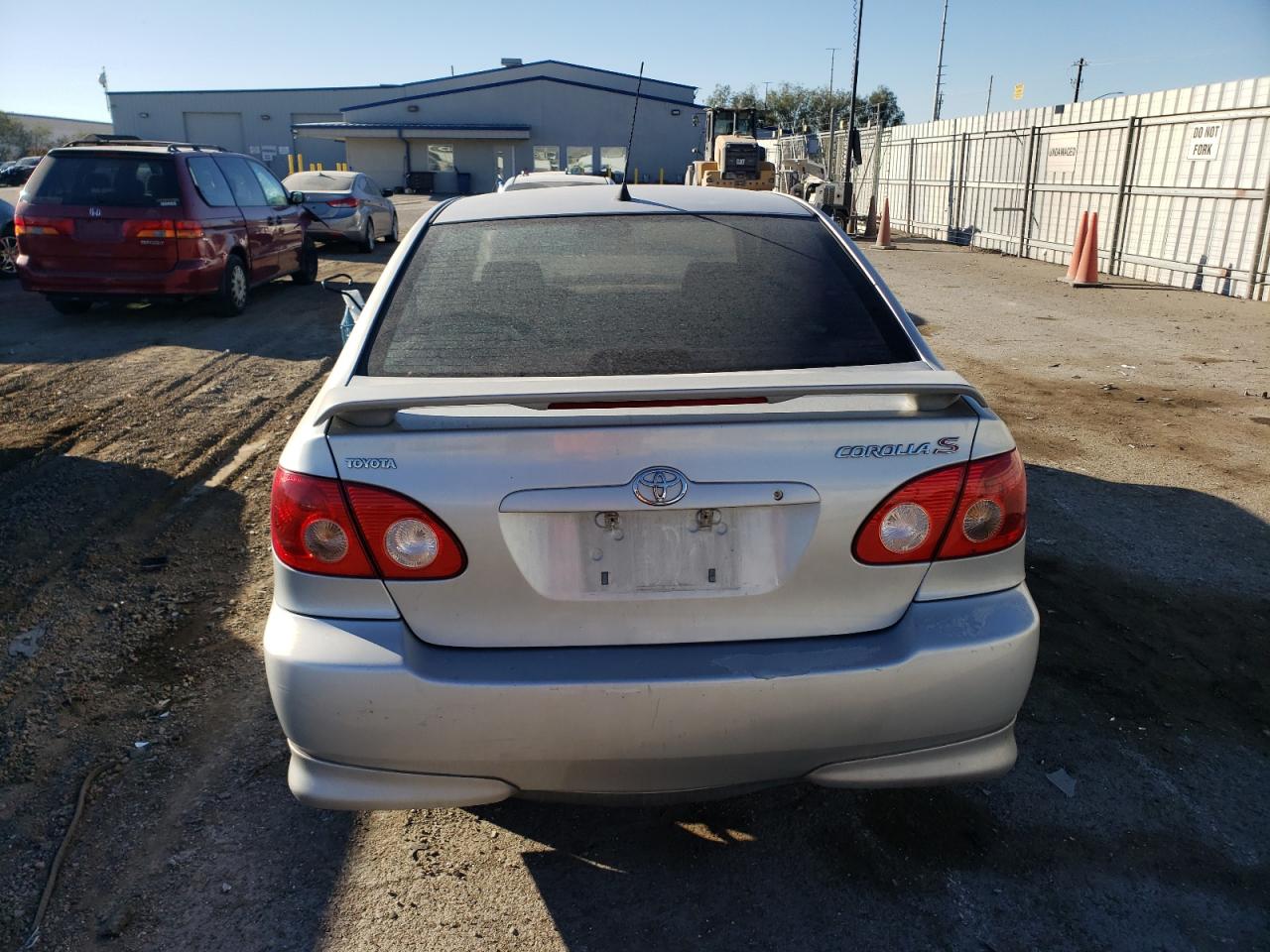 2005 Toyota Corolla Ce VIN: 546327 Lot: 86661045