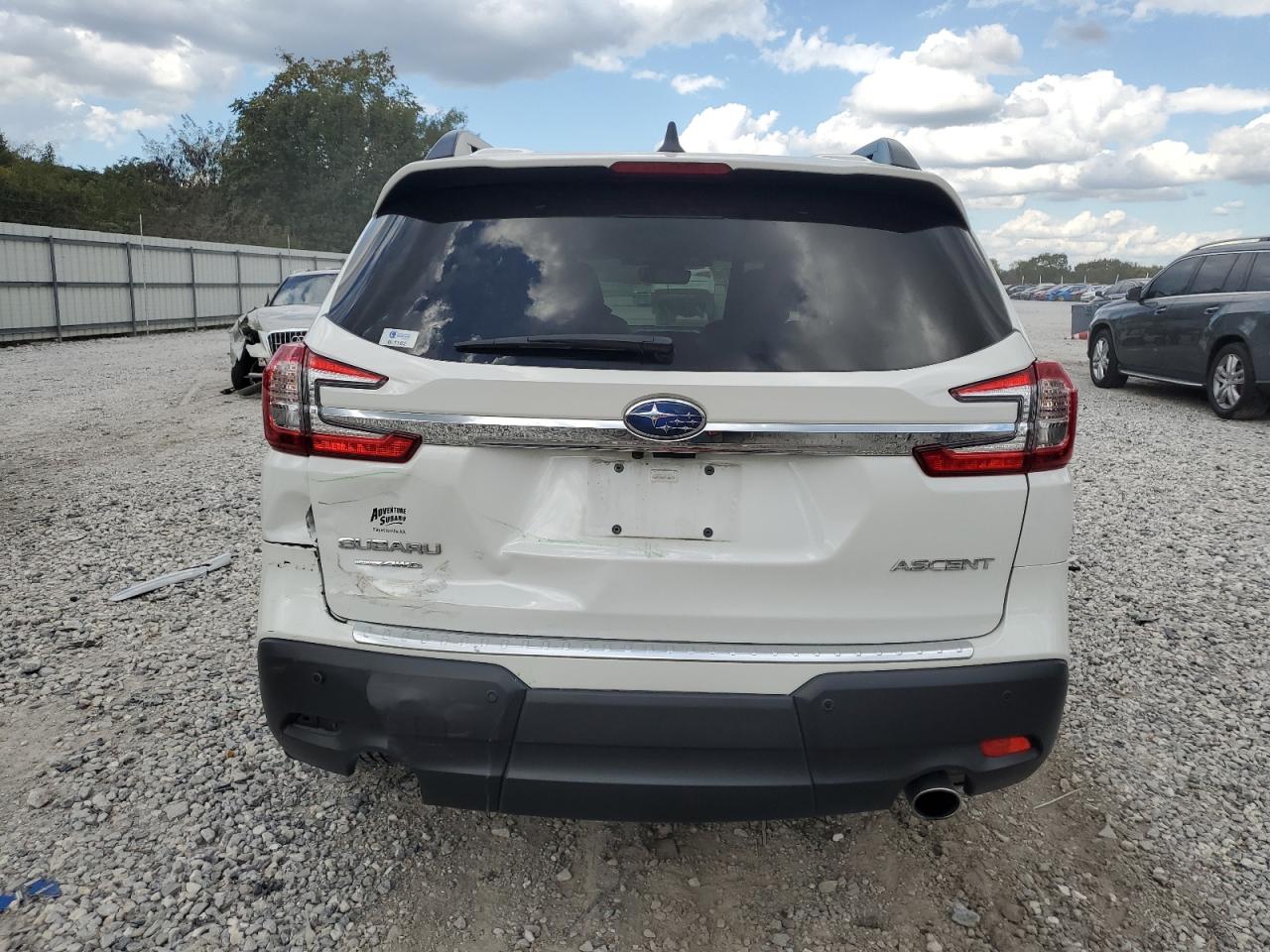 2024 Subaru Ascent Premium VIN: 4S4WMAED6R3458987 Lot: 84808205