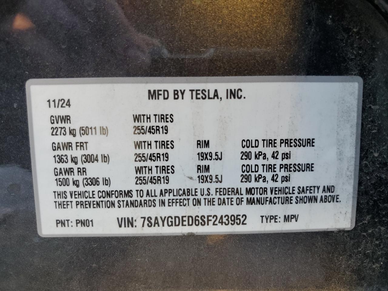 2025 Tesla Model Y VIN: 7SAYGDED6SF243952 Lot: 85943965