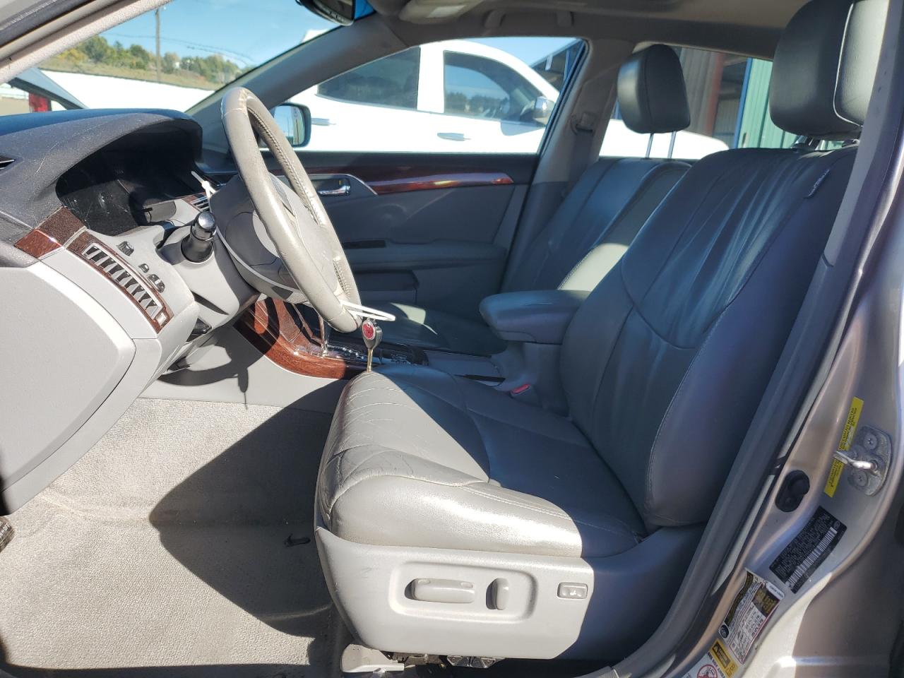 2010 Toyota Avalon Xl VIN: 4T1BK3DB6AU369659 Lot: 82726035