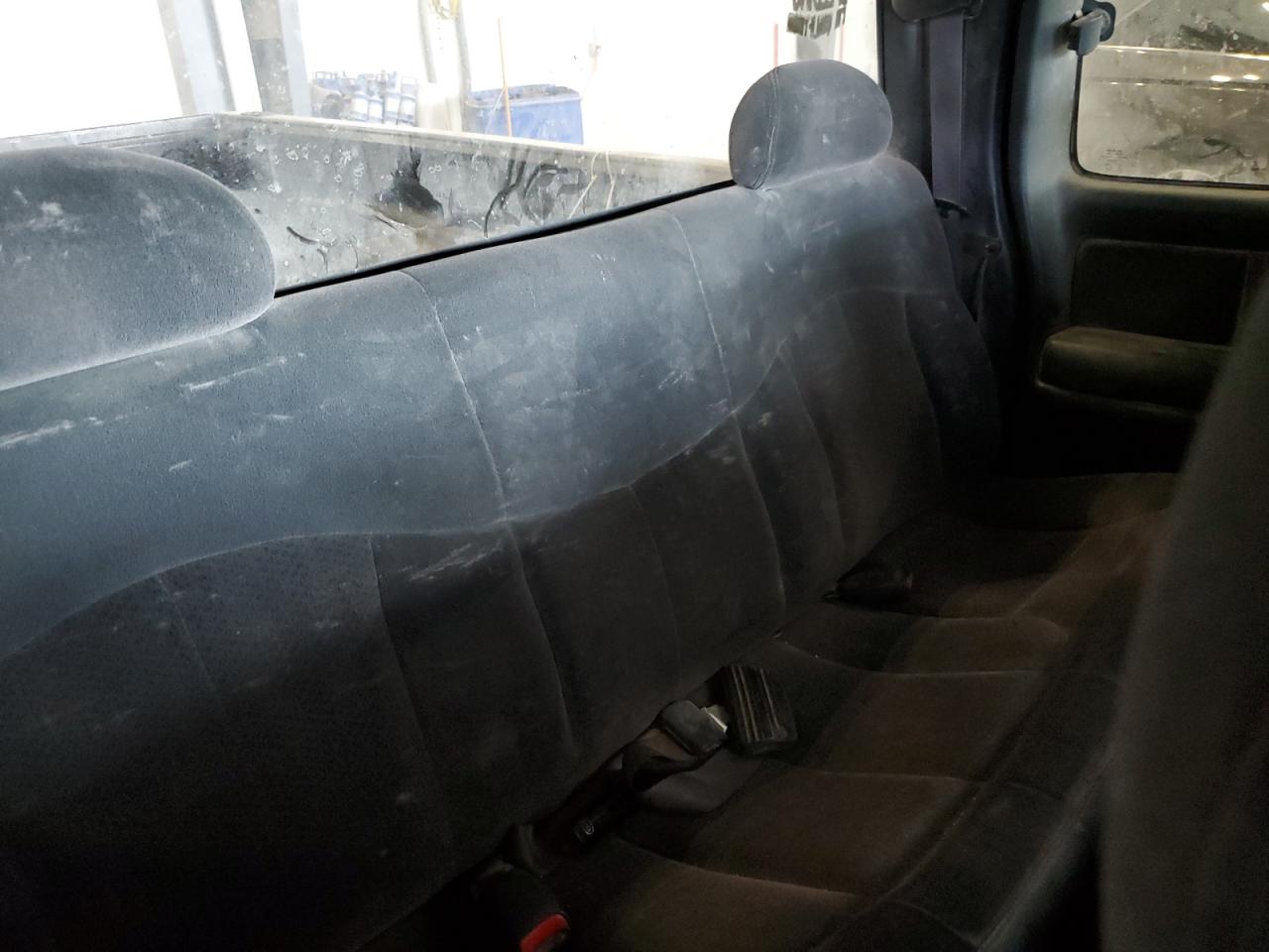 2000 Chevrolet Silverado K1500 VIN: 1GCEK19T1YZ269554 Lot: 84383165