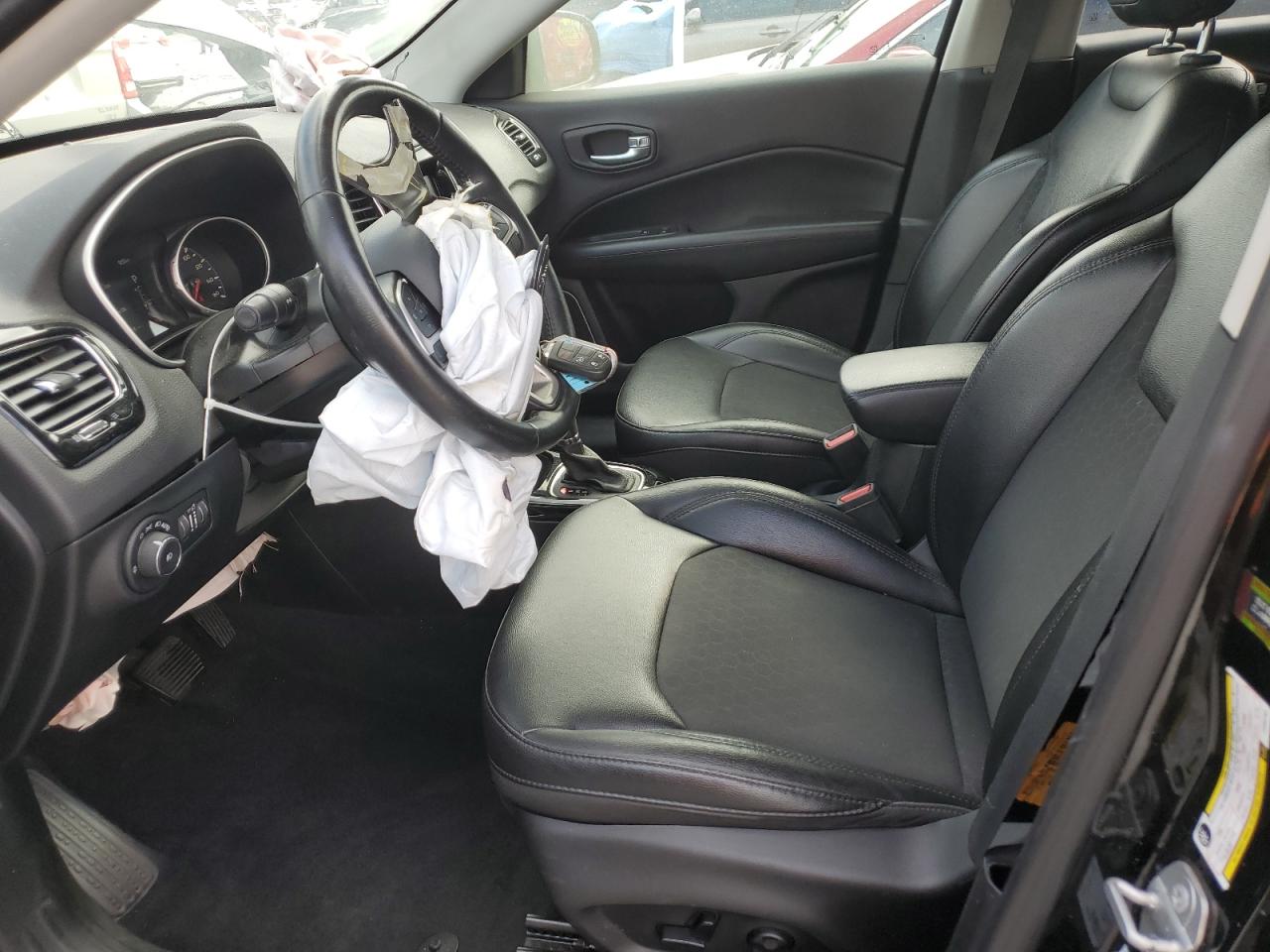 2018 Jeep Compass Latitude VIN: 3C4NJCBB4JT304763 Lot: 86059695