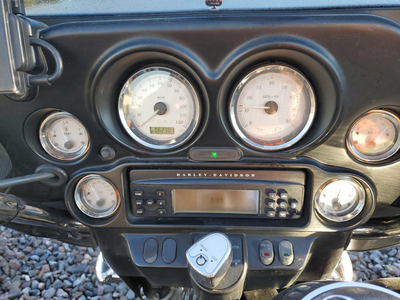 2011 Harley-Davidson Flhx VIN: 1HD1KBM12BB654940 Lot: 82377155