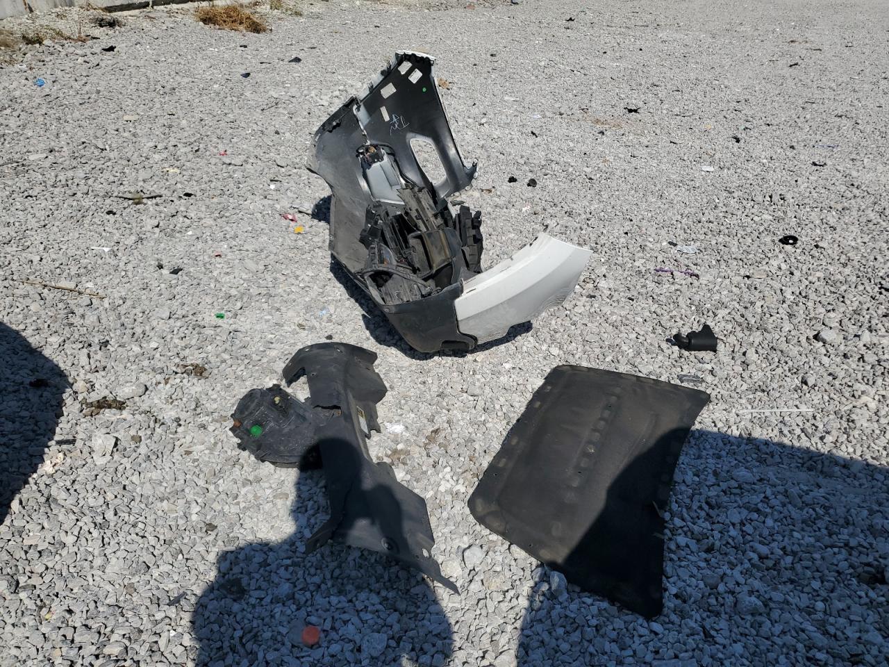 2016 Jeep Cherokee Latitude VIN: 1C4PJMCB8GW309884 Lot: 81959225