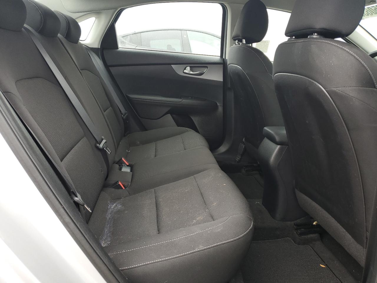 2021 Kia Forte Fe VIN: 3KPF24AD8ME363978 Lot: 84250635