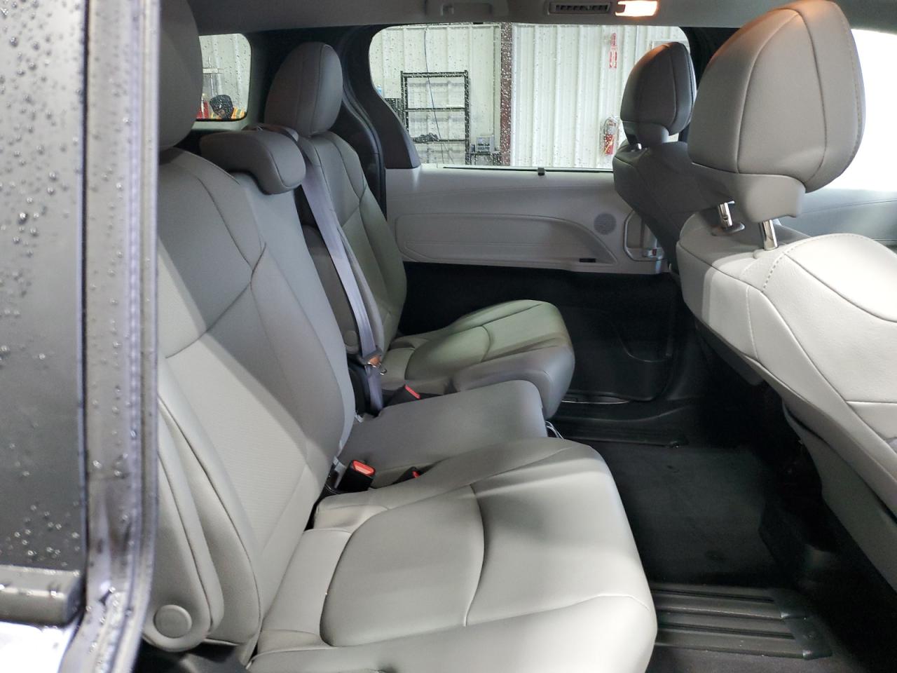 2025 Toyota Sienna Xle VIN: 5TDYRKEC5SS255914 Lot: 89887475