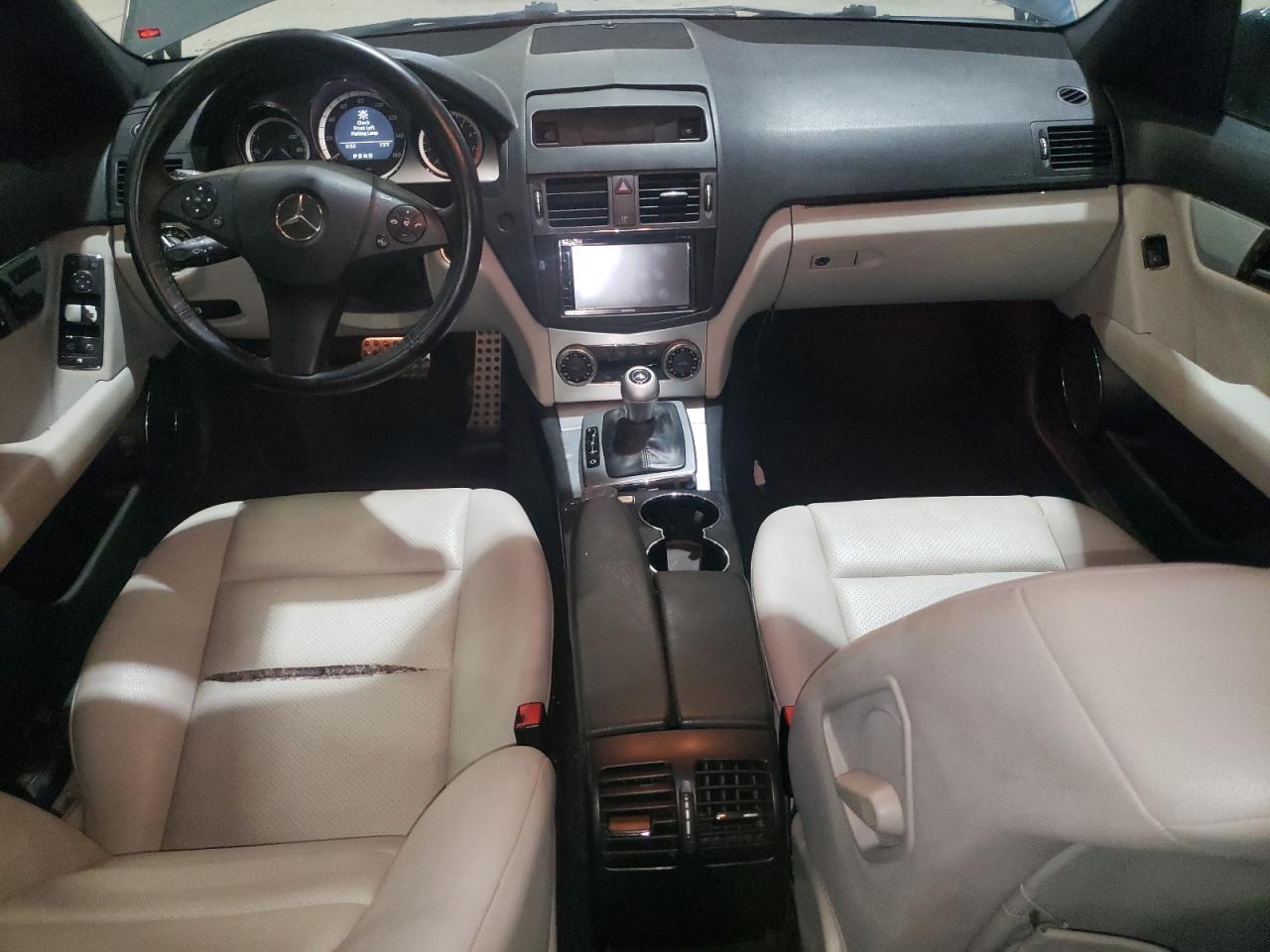 2010 Mercedes-Benz C 300 VIN: WDDGF5EB8AR088593 Lot: 86117285