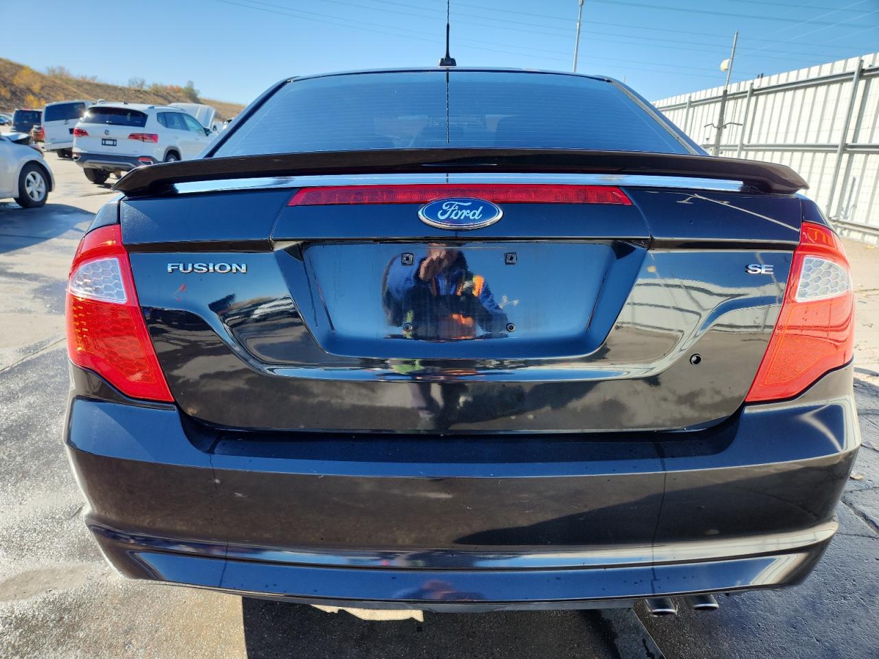 2011 Ford Fusion Se VIN: 3FAHP0HA6BR138372 Lot: 90375105