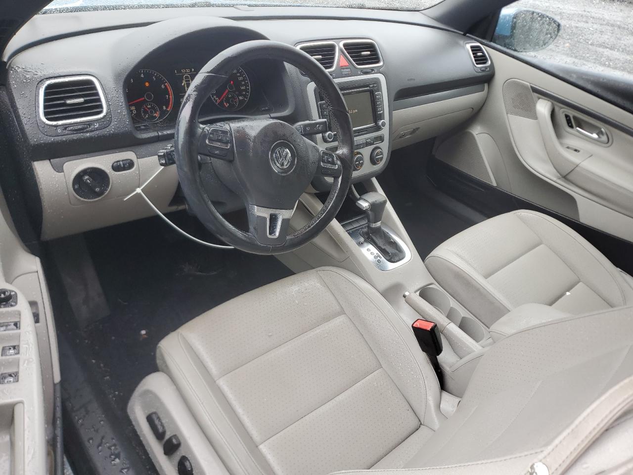 2010 Volkswagen Eos Turbo VIN: WVWBA7AH7AV009818 Lot: 86242565