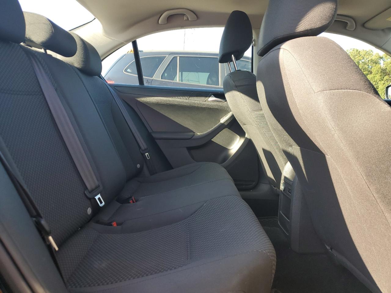 2013 Volkswagen Jetta Base VIN: 3VW2K7AJ6DM305697 Lot: 84880525