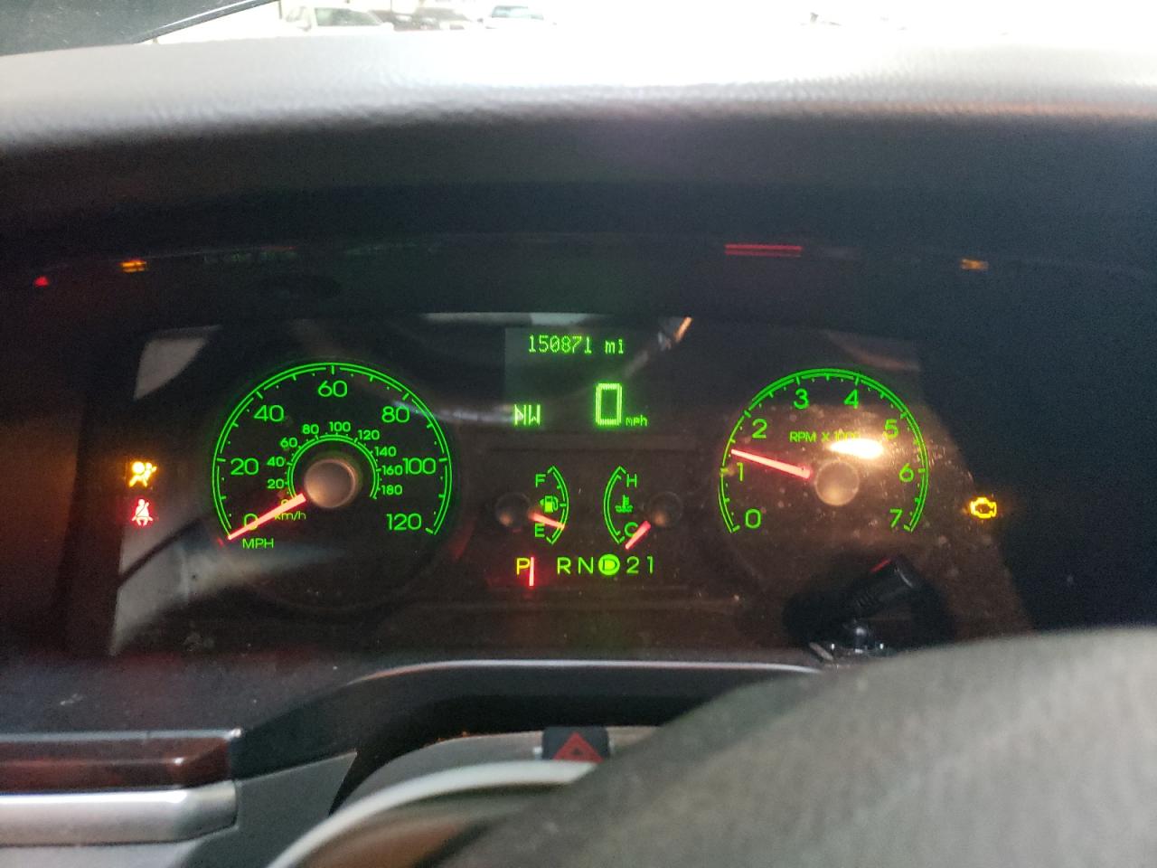 2006 Lincoln Town Car Signature Limited VIN: 1LNHM82V26Y625164 Lot: 90861305